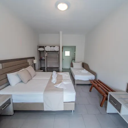 Ena-lia Apartment *