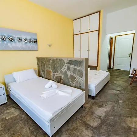Ena-lia Apartamento Skála Marión